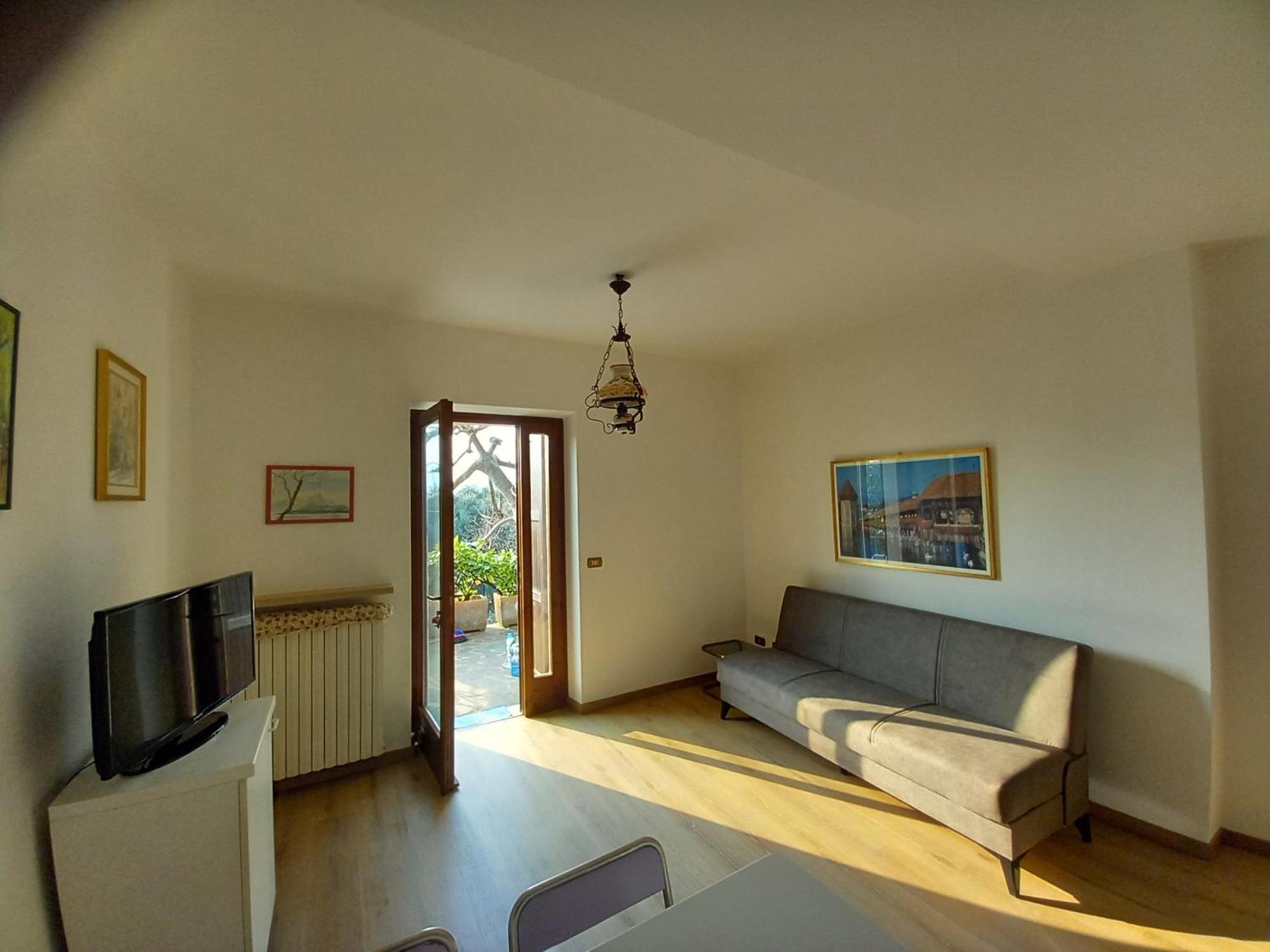 Apartmán Casa Antony Torri Del Benaco Exteriér fotografie