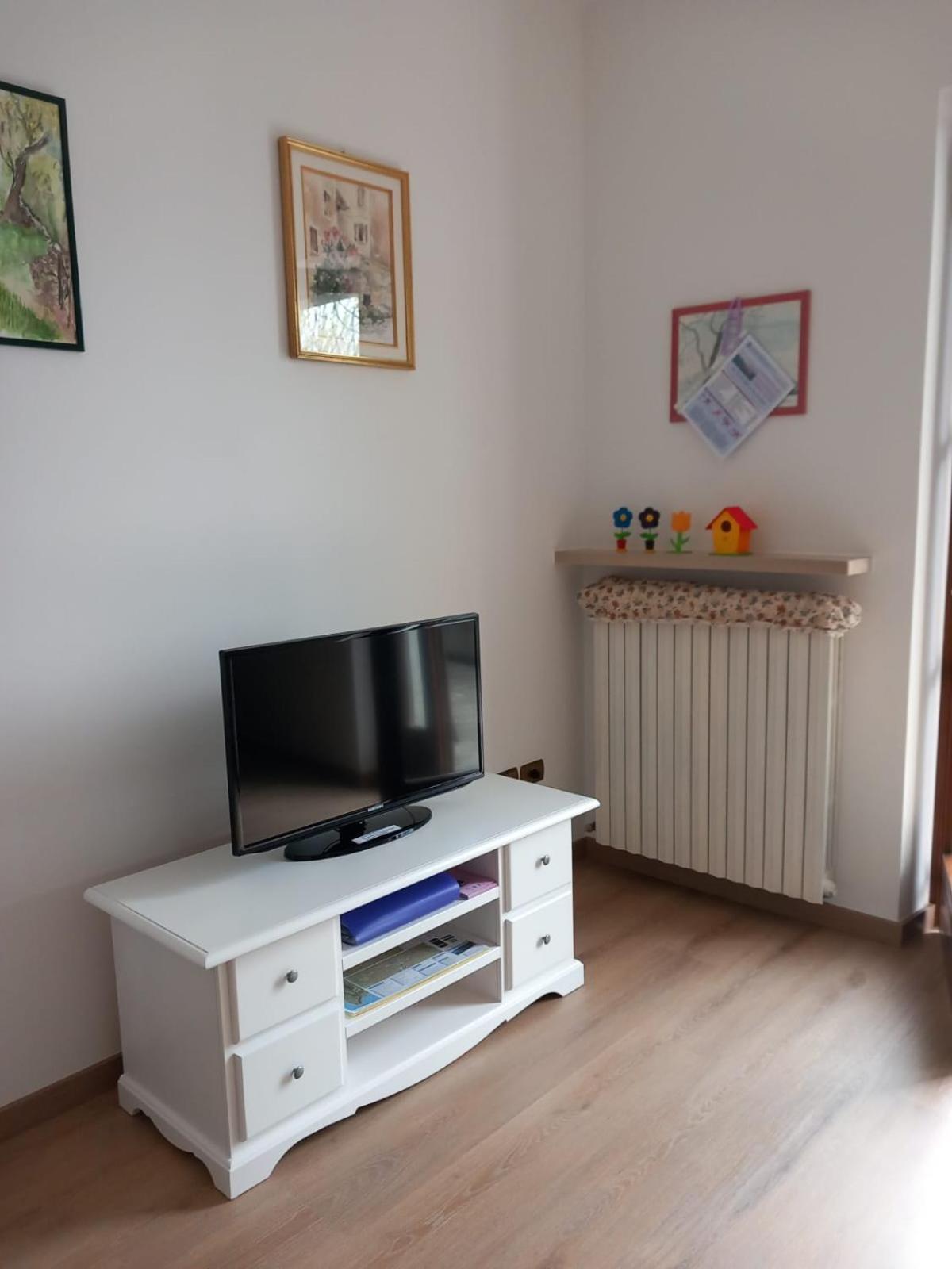 Apartmán Casa Antony Torri Del Benaco Exteriér fotografie