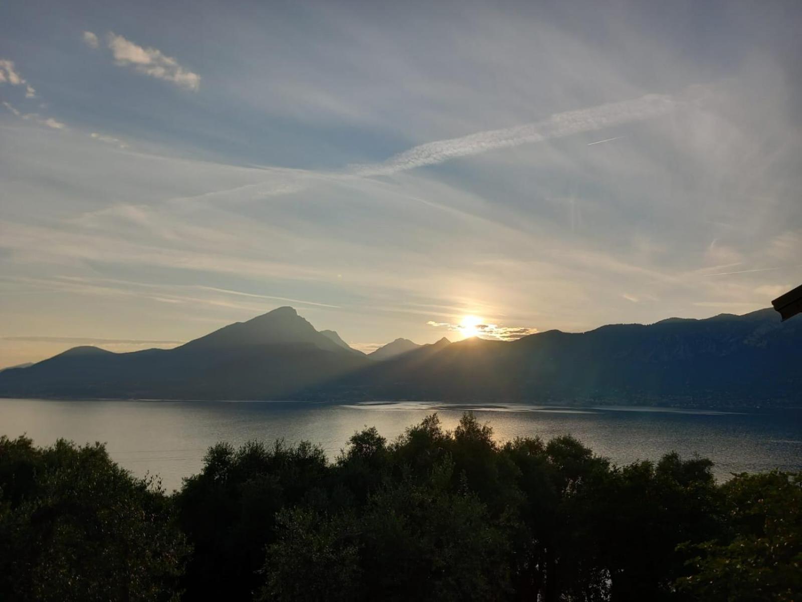 Apartmán Casa Antony Torri Del Benaco Exteriér fotografie